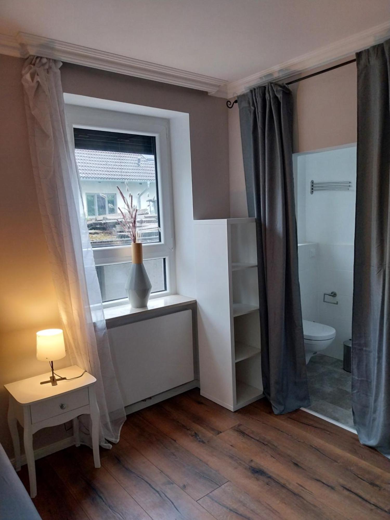 Bad Aibling City Apartment Zimmer Buitenkant foto
